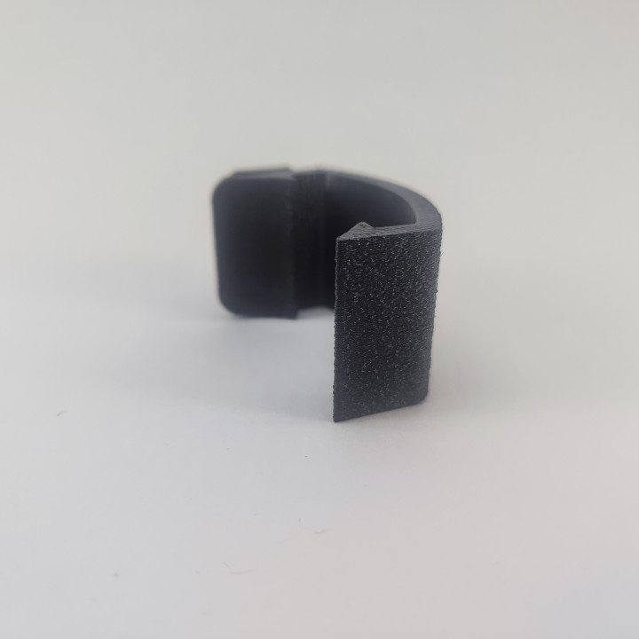 Úchyt pro naše doplňky pro kočárky Thule Urban Glide 3,4
